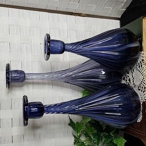 👉*VINTAGE* 3 HANDBLOWN ART GLASS SWIRL GLASS VASES ~BLUE PURPLE~ VARIED HEIGHTS